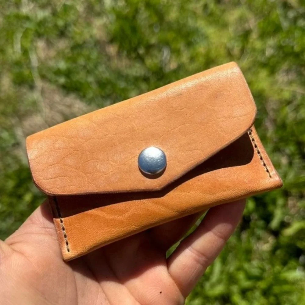 Veg‎ tan leather cardholder snap wallet